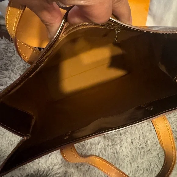 Louis Vuitton Gold Tote Bag - Picture 9 of 11